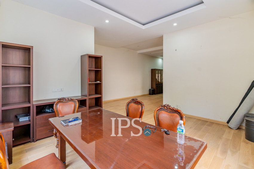 5 Bedroom Twin Villa For Sale - Borey Peng Huoth The Star Platinum, Nirouth, Phnom Penh