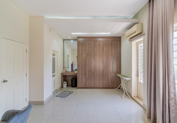 5 Bedroom Twin Villa For Sale - Borey Peng Huoth The Star Platinum, Nirouth, Phnom Penh thumbnail