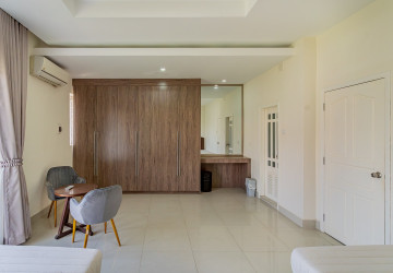5 Bedroom Twin Villa For Sale - Borey Peng Huoth The Star Platinum, Nirouth, Phnom Penh thumbnail