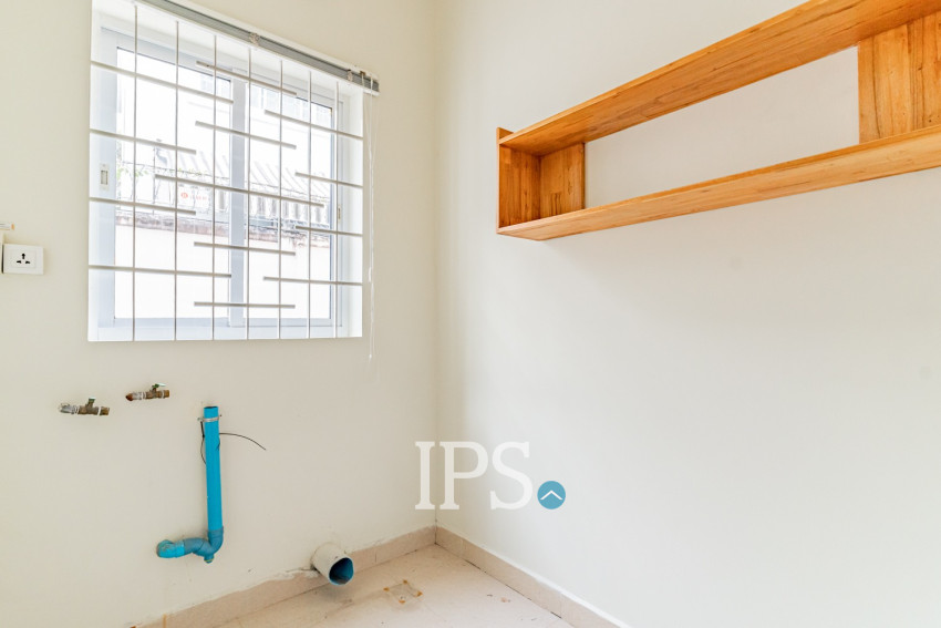 3 Bedroom Villa For Rent - Bassac Garden City, Tonle Bassac, Phnom Penh