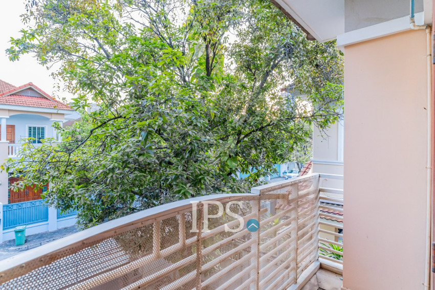 3 Bedroom Villa For Rent - Bassac Garden City, Tonle Bassac, Phnom Penh