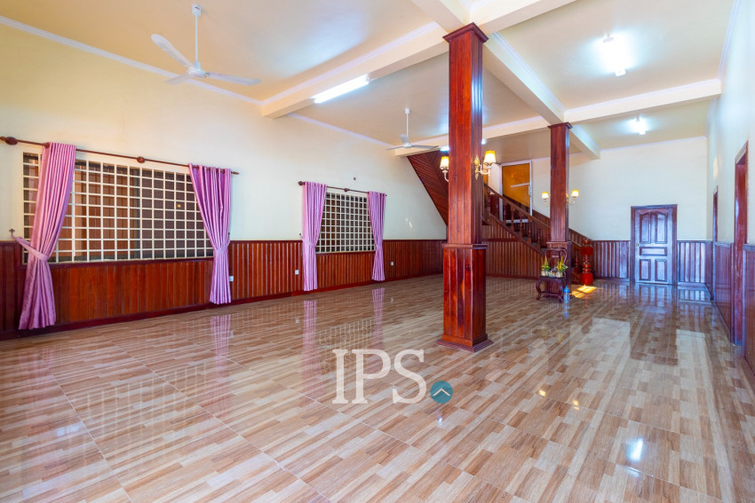 8 Bedroom House For Rent - Svay Dangkum, Siem Reap