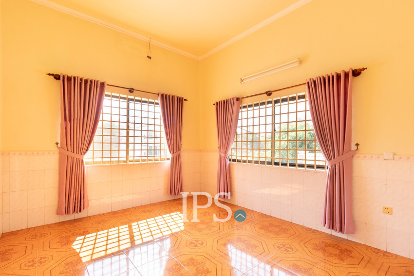 8 Bedroom House For Rent - Svay Dangkum, Siem Reap