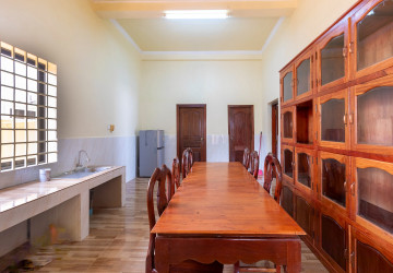 8 Bedroom House For Rent - Svay Dangkum, Siem Reap thumbnail