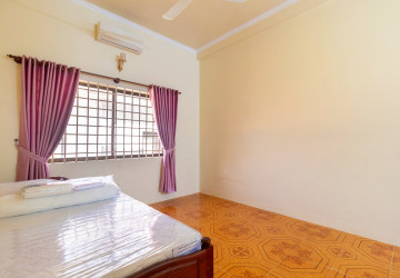 8 Bedroom House For Rent - Svay Dangkum, Siem Reap thumbnail