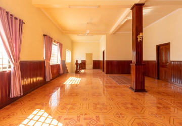 8 Bedroom House For Rent - Svay Dangkum, Siem Reap thumbnail