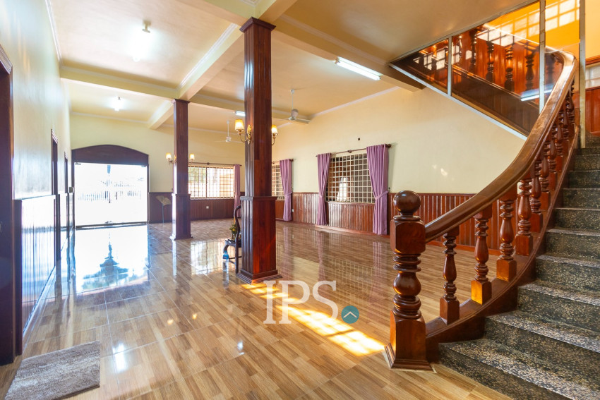 8 Bedroom House For Rent - Svay Dangkum, Siem Reap
