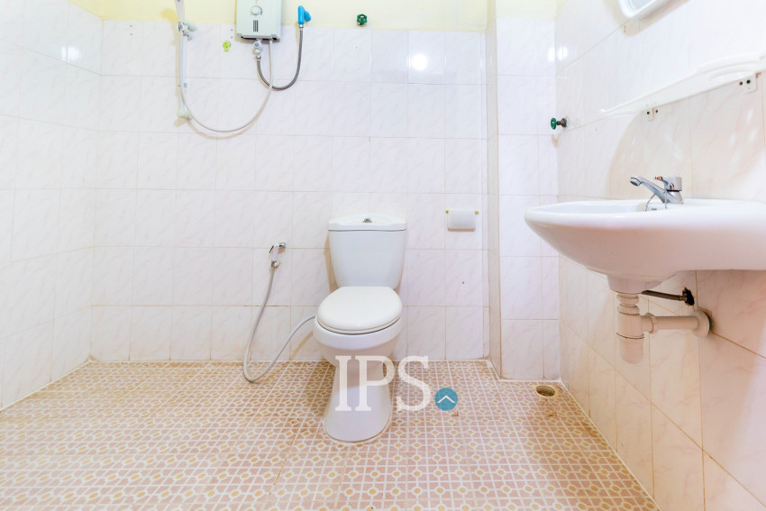 8 Bedroom House For Rent - Svay Dangkum, Siem Reap