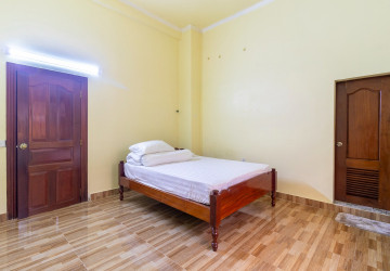 8 Bedroom House For Rent - Svay Dangkum, Siem Reap thumbnail