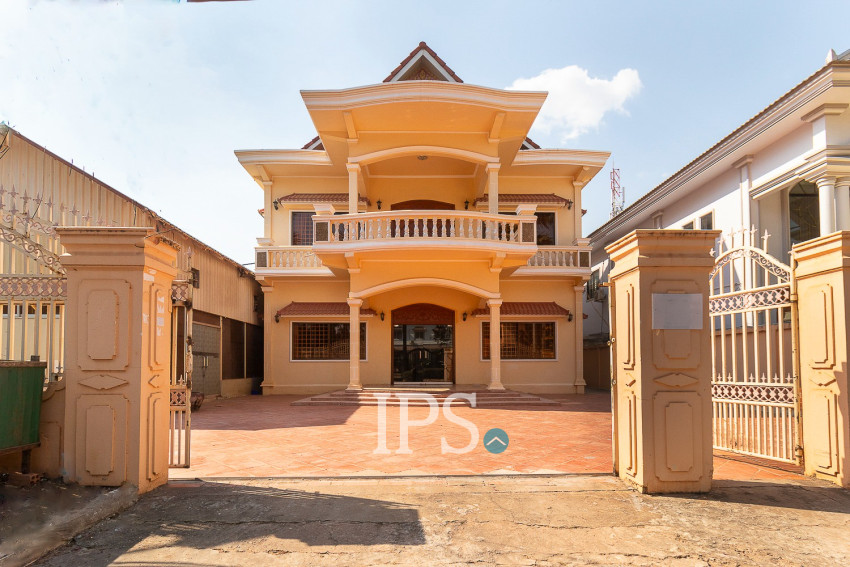 8 Bedroom House For Rent - Svay Dangkum, Siem Reap