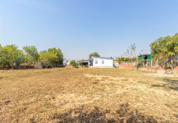 218 Sqm Land For Sale - Kandaek, Prasat Bakong, Siem Reap thumbnail