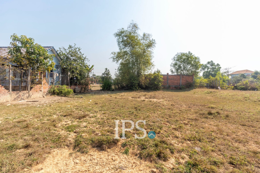 218 Sqm Land For Sale - Kandaek, Prasat Bakong, Siem Reap