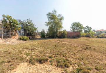 218 Sqm Land For Sale - Kandaek, Prasat Bakong, Siem Reap thumbnail