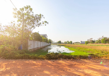 1,298 Sqm Land For Sale - Svay Dangkum, Siem Reap thumbnail