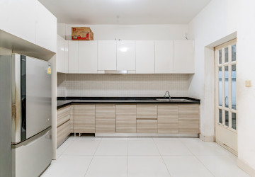 4 Bedroom Linked Villa For Rent - Borey Peng Huoth, Russey Keo, Phnom Penh thumbnail