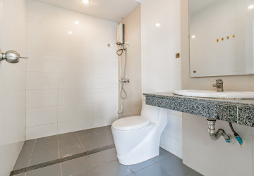 4 Bedroom Linked Villa For Rent - Borey Peng Huoth, Russey Keo, Phnom Penh thumbnail