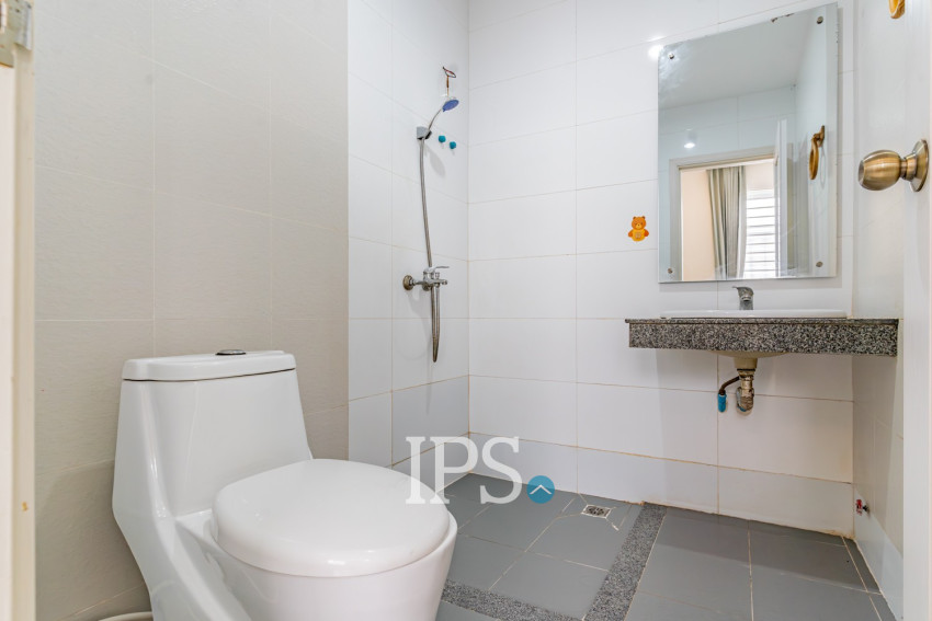 4 Bedroom Linked Villa For Rent - Borey Peng Huoth, Russey Keo, Phnom Penh