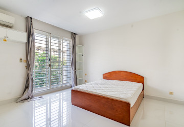 4 Bedroom Linked Villa For Rent - Borey Peng Huoth, Russey Keo, Phnom Penh thumbnail