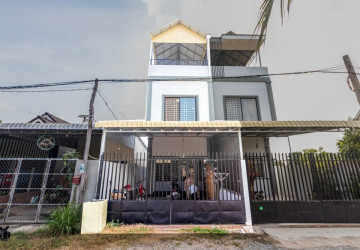 3 Bedroom Flat For Sale - Svay Dangkum, Siem Reap thumbnail