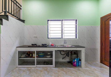 3 Bedroom Flat For Rent - Svay Dangkum, Siem Reap thumbnail