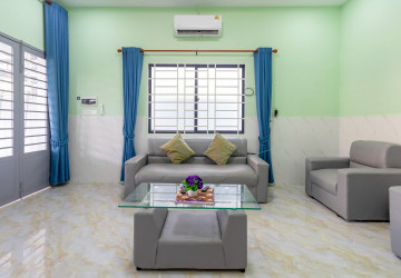 3 Bedroom Flat For Rent - Svay Dangkum, Siem Reap thumbnail