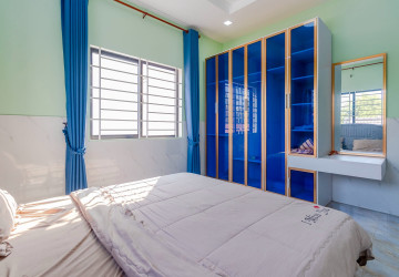 3 Bedroom Flat For Rent - Svay Dangkum, Siem Reap thumbnail