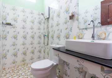 3 Bedroom Flat For Rent - Svay Dangkum, Siem Reap thumbnail