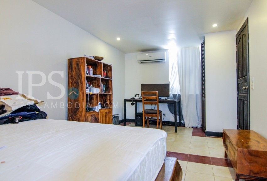Renovated Duplex 2 Bedroom Apartment For Rent - Wat Phnom, Phnom Penh