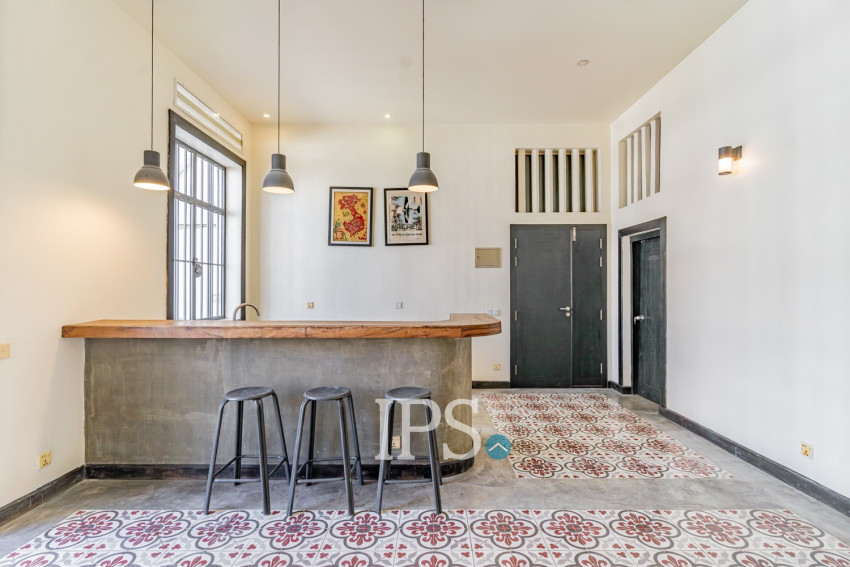 Renovated Duplex 2 Bedroom Apartment For Rent - Srah Chork, Phnom Penh