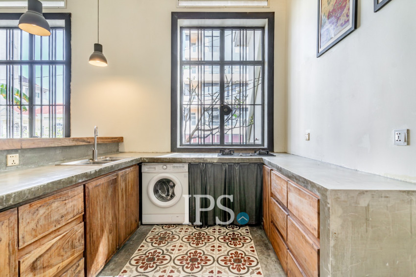 Renovated Duplex 2 Bedroom Apartment For Rent - Srah Chork, Phnom Penh