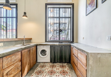 Renovated Duplex 2 Bedroom Apartment For Rent - Srah Chork, Phnom Penh thumbnail