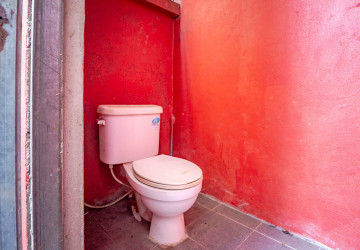 180 Sqm Retail Space For Rent - Sala Kamreuk, Siem Reap thumbnail