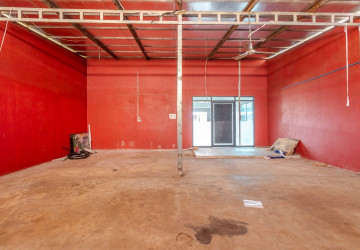 180 Sqm Retail Space For Rent - Sala Kamreuk, Siem Reap thumbnail