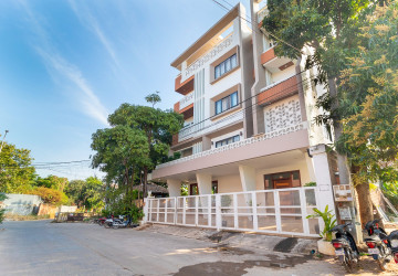 1 Bedroom Apartment For Rent - Sala Kamreuk, Siem Reap thumbnail