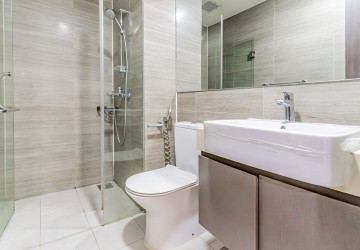 3 Bedroom Condo For Rent - The Peak, Tonle Bassac, Phnom Penh thumbnail