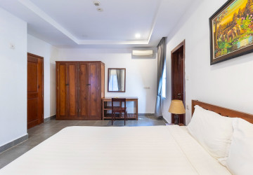 1 Bedroom Apartment For Rent - Kouk Chak, Siem Reap thumbnail