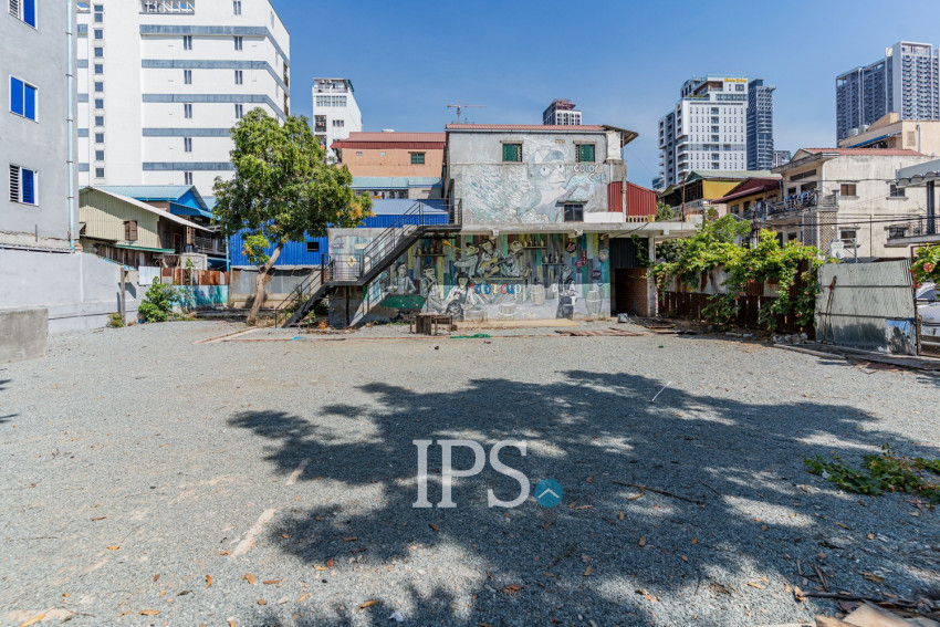864 Sqm Commercial Land For Rent - BKK2, Phnom Penh