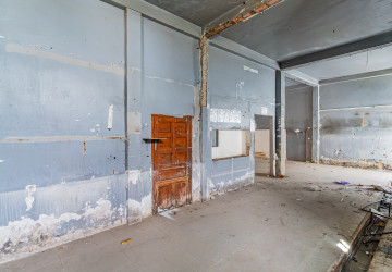 864 Sqm Commercial Land For Rent - BKK2, Phnom Penh thumbnail