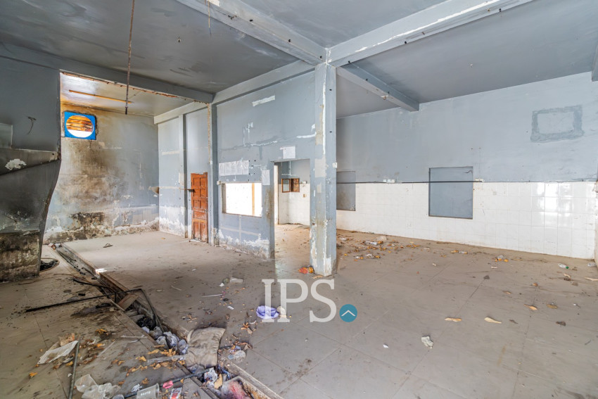 864 Sqm Commercial Land For Rent - BKK2, Phnom Penh