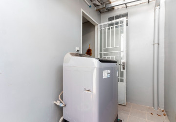 2 Bedroom House For Sale - Svay Dangkum, Siem Reap thumbnail