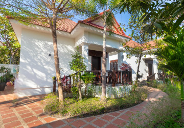 4 Compound Villa For Rent - Chreav, Siem Reap thumbnail