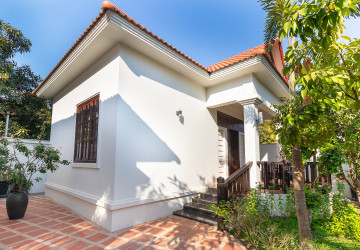 4 Compound Villa For Rent - Chreav, Siem Reap thumbnail