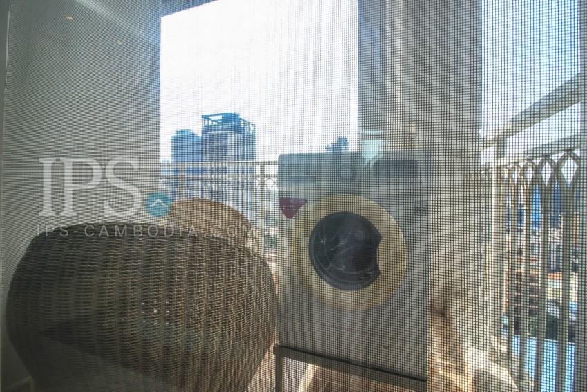 1 Bedroom Condo For rent - De Castle Royal, BKK1, Phnom Penh