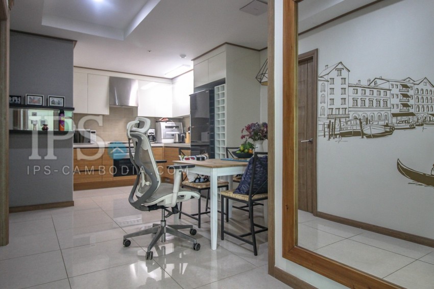 1 Bedroom Condo For rent - De Castle Royal, BKK1, Phnom Penh