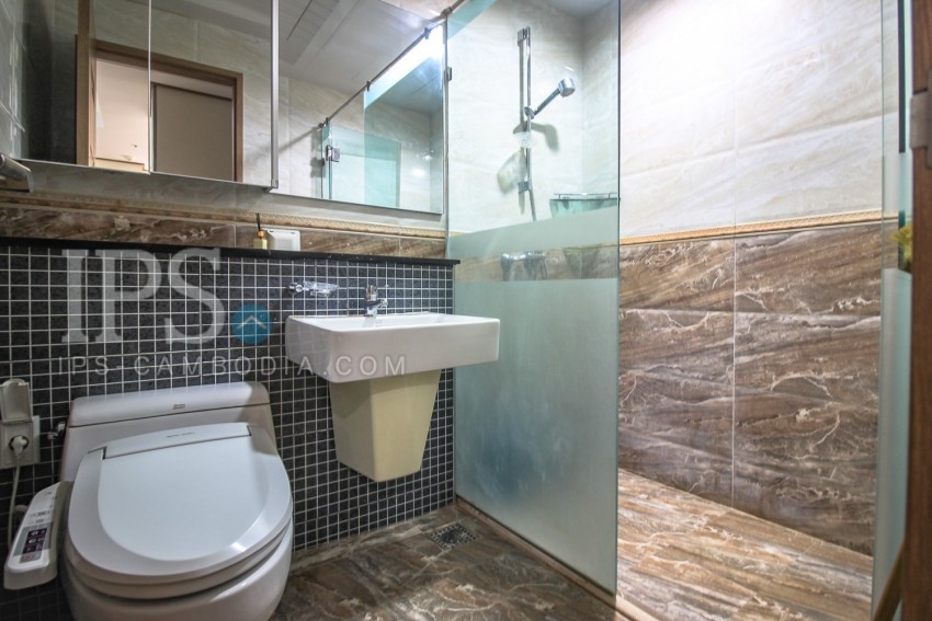 1 Bedroom Condo For rent - De Castle Royal, BKK1, Phnom Penh