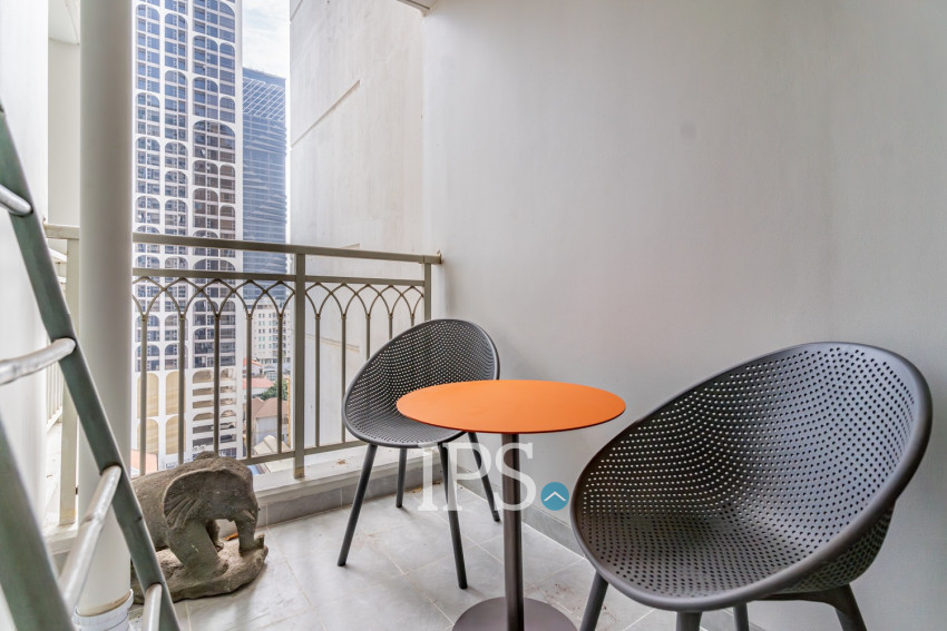 1 Bedroom Condo For Rent - De Castle Royal, BKK1, Phnom Penh