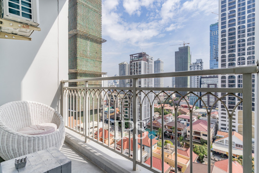 1 Bedroom Condo For Rent - De Castle Royal, BKK1, Phnom Penh