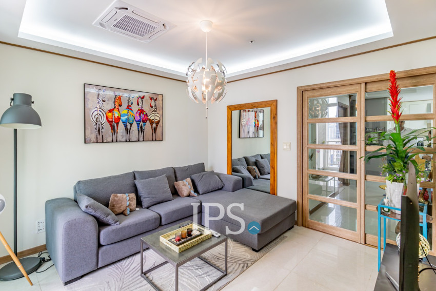 1 Bedroom Condo For Rent - De Castle Royal, BKK1, Phnom Penh