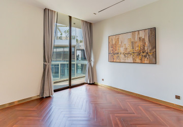 3 Bedroom Serviced Penthouse For Rent - Toul Kork, Phnom Penh thumbnail