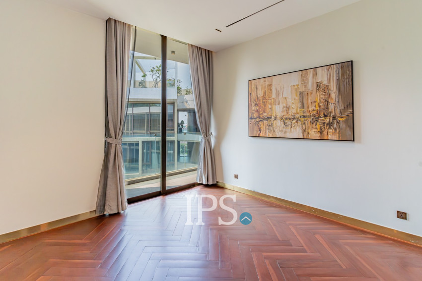 3 Bedroom Serviced Penthouse For Rent - Toul Kork, Phnom Penh